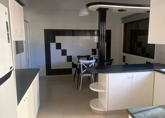 Sweet 3-bedrooms Λάρνακα